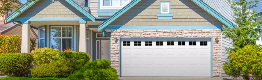Window's Garage Door
