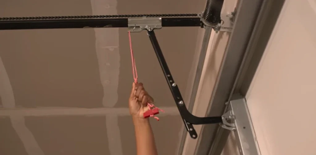 How to Manually Open Garage Door